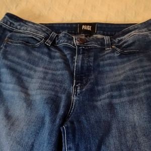 PAIGE Distressed jeans